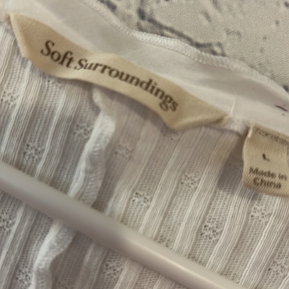 SOFT Surroundings White Knit V-Neck Contrast Trim Rossi Tunic Size Large - Picture 2 of 9